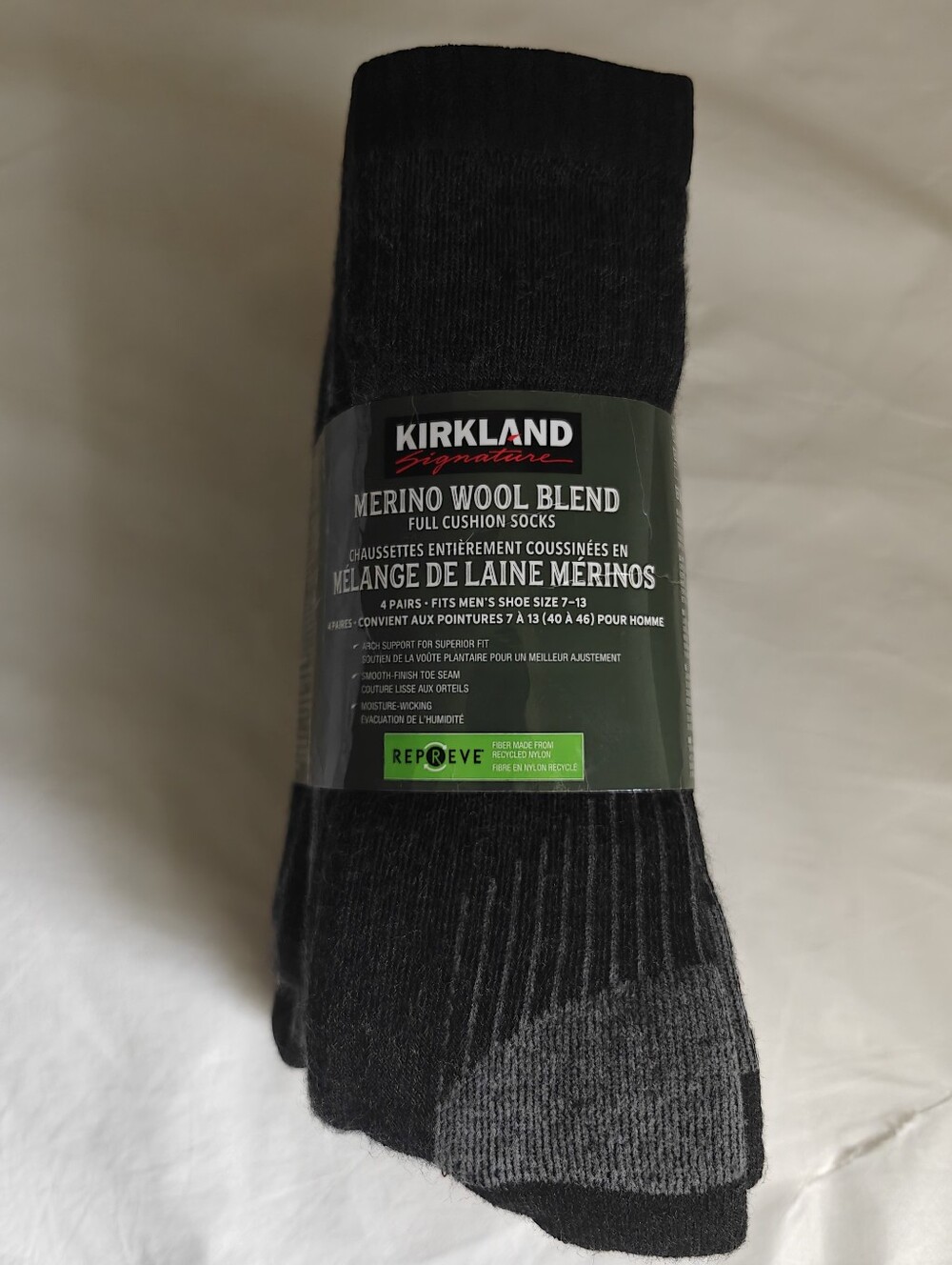 Kirkland Signature Men's Merino Wool Blend Crew Socks 4 pack - Black & Gray